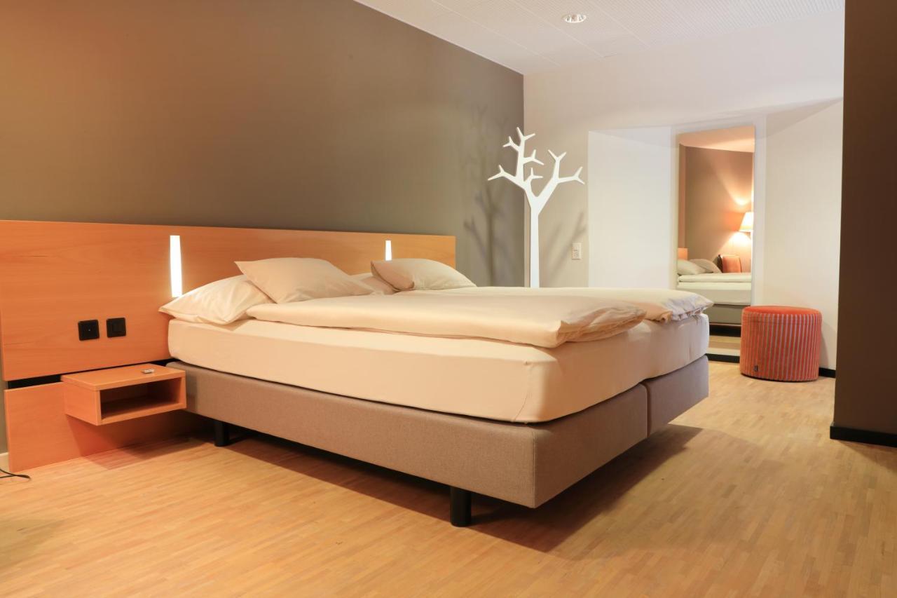 Hotel Banana City Винтертур Экстерьер фото