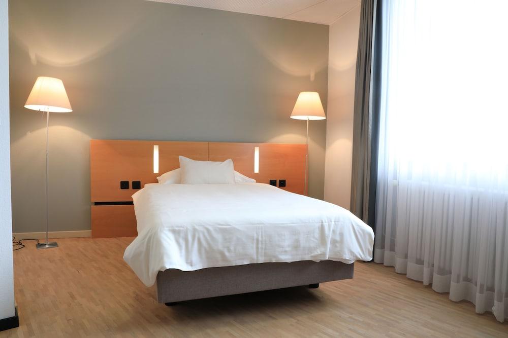 Hotel Banana City Винтертур Экстерьер фото