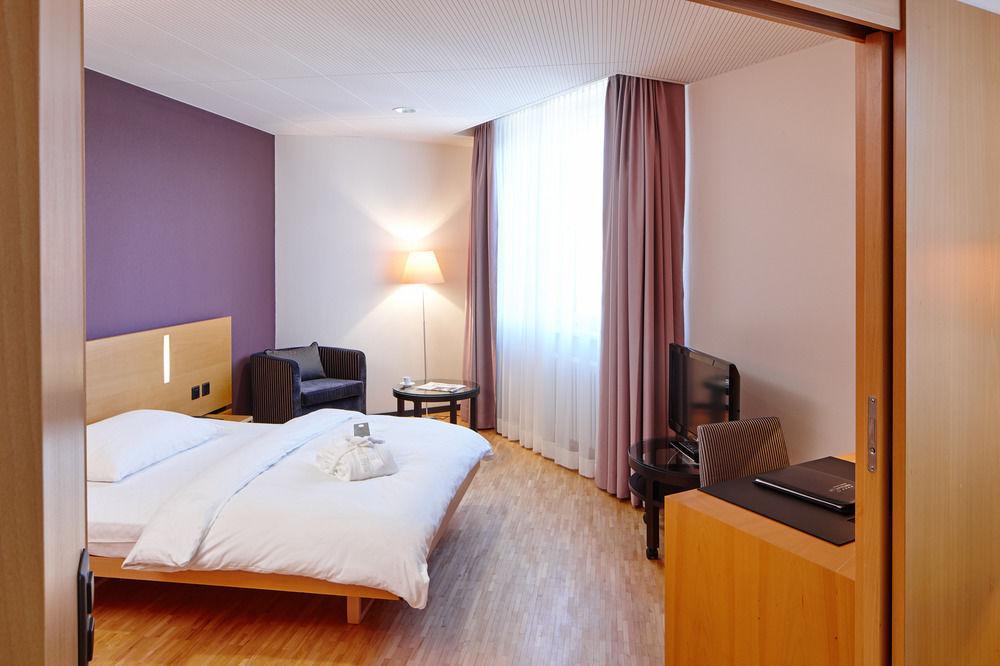 Hotel Banana City Винтертур Экстерьер фото